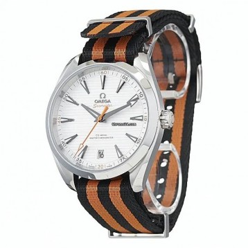 シーホースシリーズアクアテラ150M41MMマスタークロノメーター シーホースシリーズアクアテラ150M41MMマスタークロノメーター